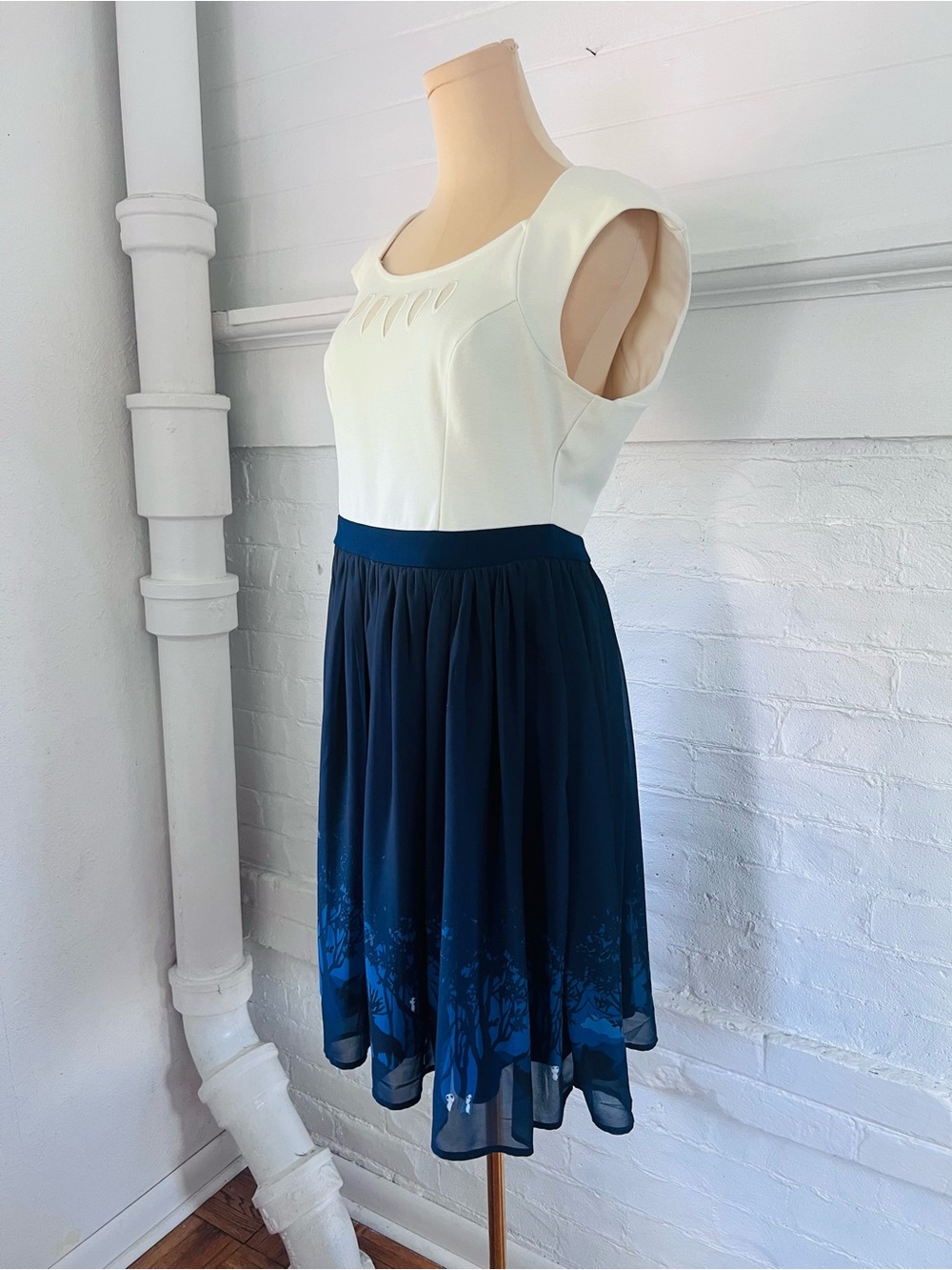 Her Universe Studio Ghibli Princess Mononoke Forest Dress Sleeveless Size Medium - Picture 5 of 14